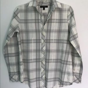 Banana Republic Women’s Button Down Shirt Plaid XS